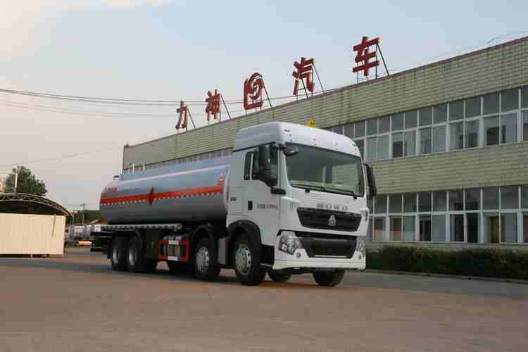 ����ǰ�ĺ���͹�܇�DƬ