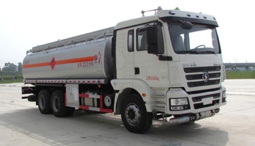 陜汽德龍后八輪油罐車圖片 陜汽德龍后八輪油罐車圖片