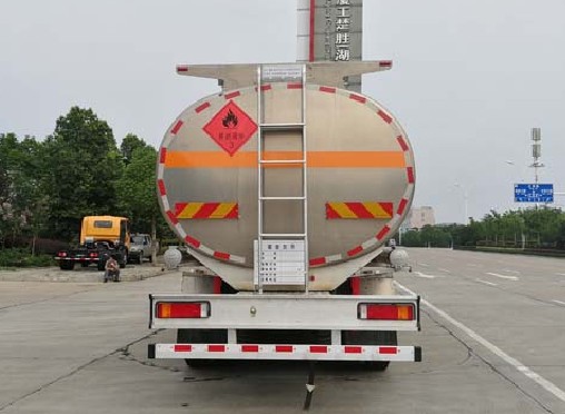 �|�L(f��ng)����ǰ�ĺ���X�Ͻ��͹�܇�DƬ