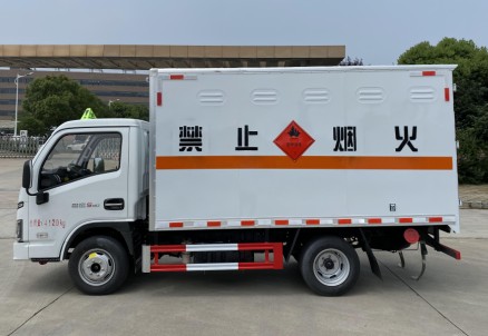 �����S�M(j��n)S80���Ͱ���L3.1��/3.4��3���ȼҺ�w��ʽ�\(y��n)ݔ܇_����������܇