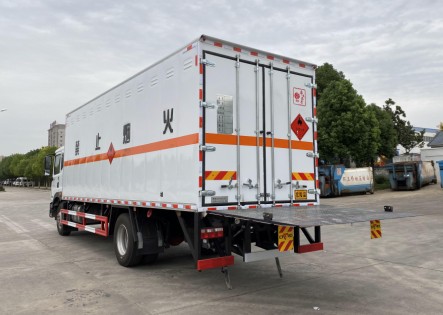 ����6.2��/6.8��/7.6�ז|�L������D9��ȼ���w��ʽ�\ݔ܇