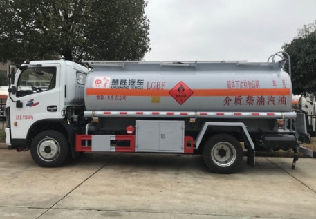 ����8���|�L(f��ng)�͹�܇/�\(y��n)��܇