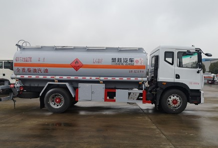 ��(gu��)��12���|�L(f��ng)������D9�͹�܇�෽λ�DƬ