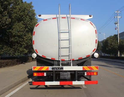 國六東風天龍前四后八供液車圖片 國六東風天龍前四后八供液車圖片