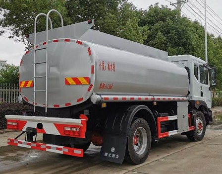 國(guó)六東風(fēng)多利卡D9普通液體運(yùn)輸車(chē)圖片 國(guó)六東風(fēng)多利卡D9普通液體運(yùn)輸車(chē)圖片