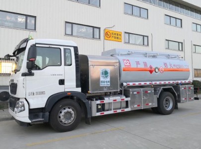 國五重汽豪沃飛機(jī)加油車 國五重汽豪沃飛機(jī)加油車