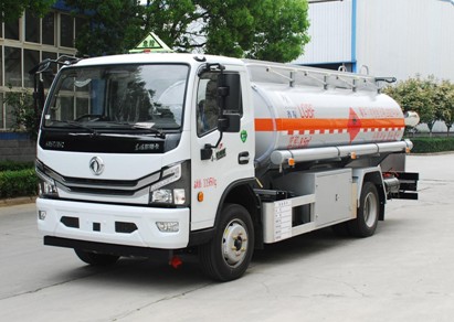 國六東風(fēng)多利卡8.5方油罐車 國六東風(fēng)多利卡8.5方油罐車