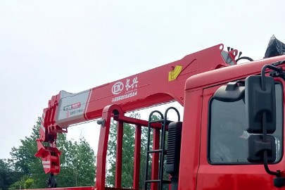 �L(zh��ng)�dֱ�۵��C(j��)�DƬ