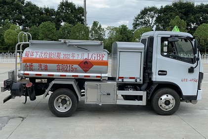 �����|�L(f��ng)�������{(l��n)�Ƽ���܇�෽λ�DƬ