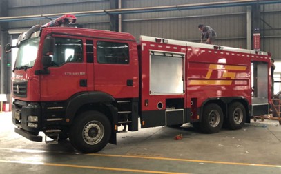 楚勝牌CSC5280GXFPM120/S6泡沫消防車(chē) 楚勝牌CSC5280GXFPM120/S6泡沫消防車(chē)