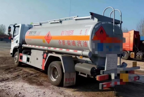 ����8.2���͹�܇��ɽ�|�H������