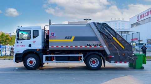 �|�L���s����܇