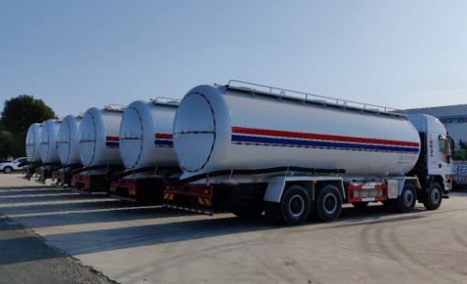 40���t�r�ܪ{ɢ�bˮ��܇