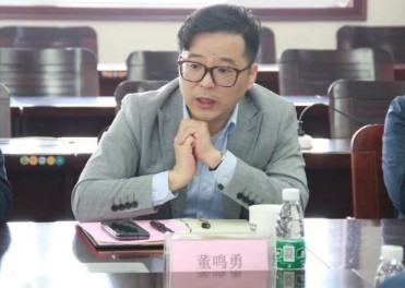 ���Қgӭ�B���ع����y�A�Cе���I(l��ng)��(d��o)һ���W�R���ٿ���ָ��(d��o)