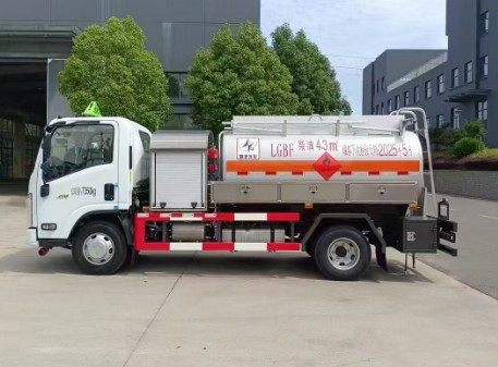 �c���ʮ�4.3���w�C(j��)����܇_�R����QXC5072GJYJX�ͼ���܇